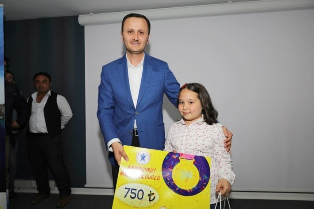 Ufka Yolculuk 5. Bilgi ve Kültür Yarışmasında Ödüller Sahiplerini Buldu