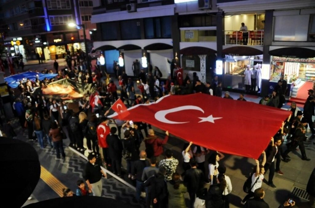 Samsun'da Fener Alayı ve Gençlik Festivali Yürüyüşü yapıldı