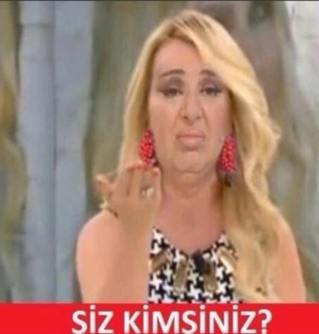 Nur Yerlitaş'ın Olay Yaratan Capsleri