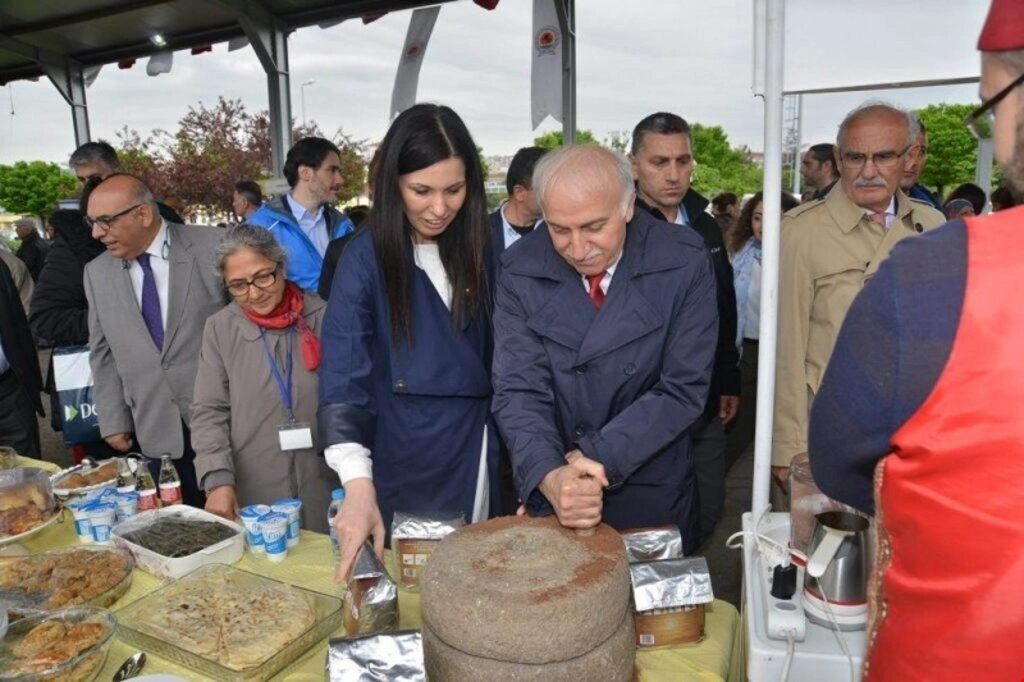 3. Samsun Yöresel Ot Yemekleri Festivali