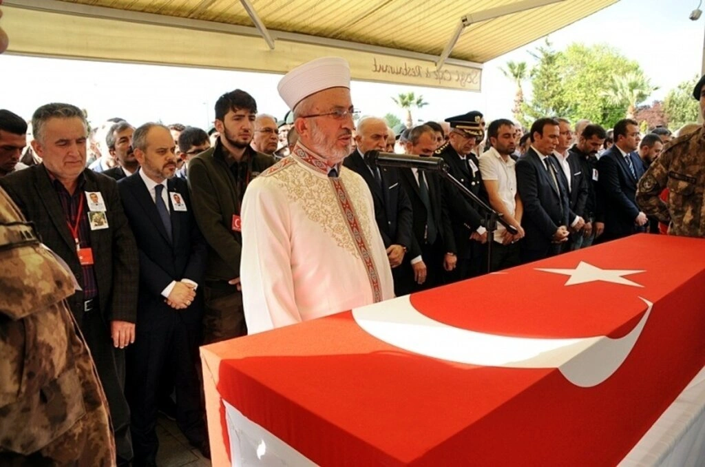 Şehit Mesut Yılmaz son yolculuğuna dualarla uğurlandı