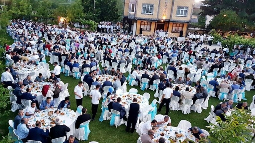 AK Parti Samsun Milletvekili Fuat Köktaş'tan iftar programı