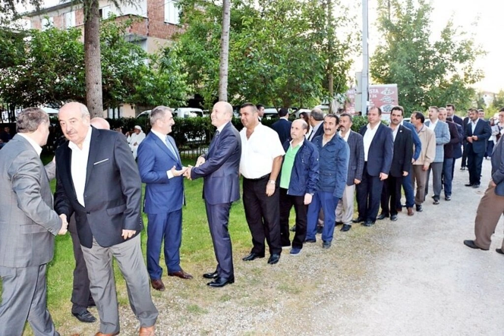 AK Parti Samsun Milletvekili Fuat Köktaş'tan iftar programı