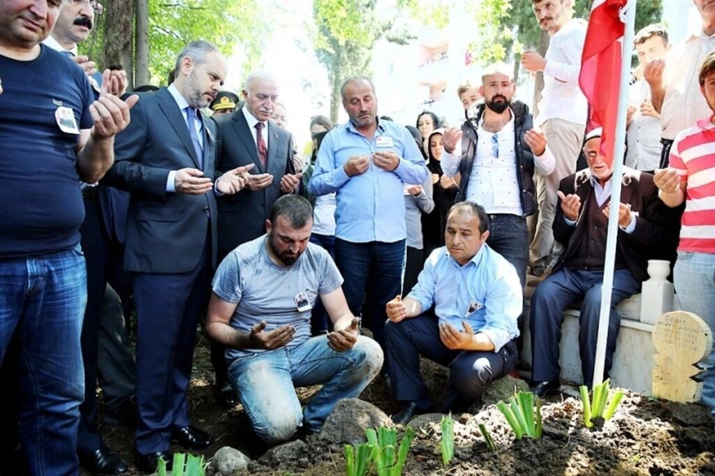 Samsun şehidini son yolculuğuna uğurladı