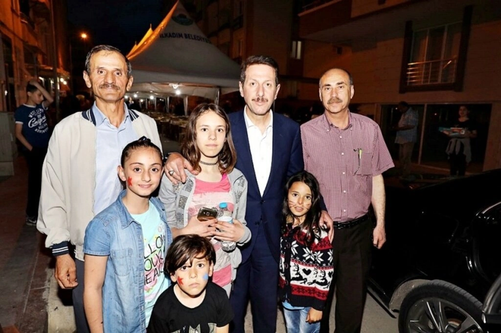 İlkadım ‘da Hizmete Ara Yok