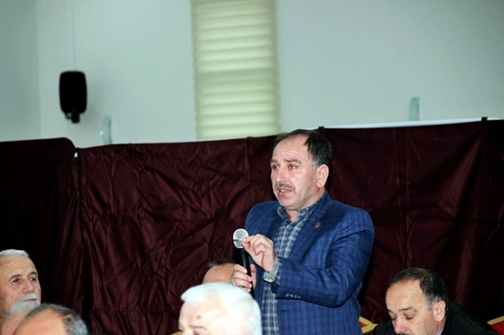 ALAÇAM BELEDİYE BAŞKANI HADİ UYAR MUHTARLAR İLE İSTİŞARE TOPLANTISINDA BİR ARAYA GELDİ