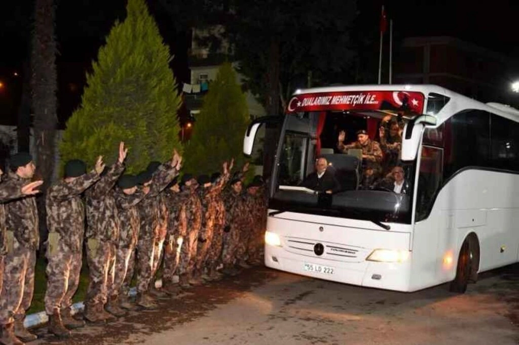 Kahramanlarımız Samsun'dan Afrin'e gidiyor
