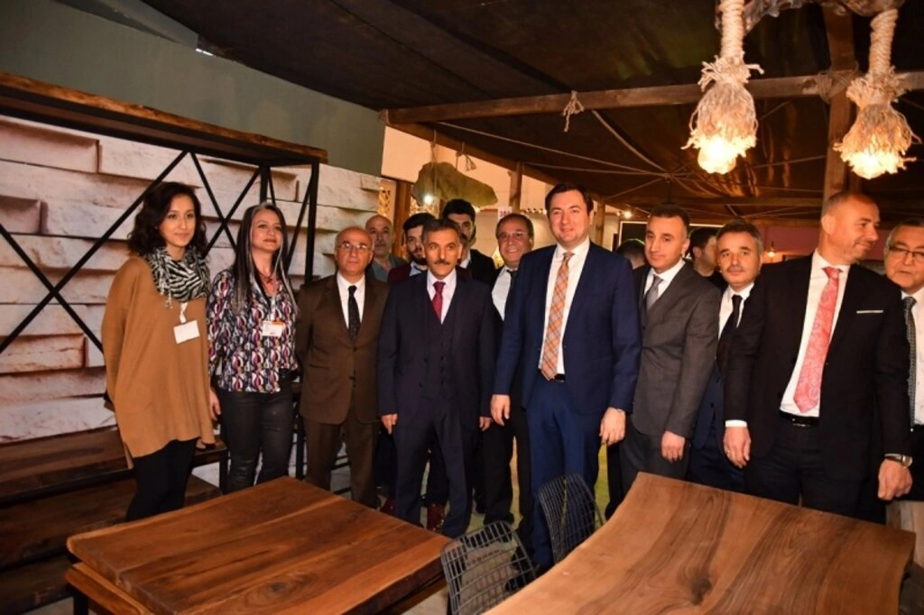 GÖZ KAMAŞTIRAN TASARIMLAR TÜYAP SAMSUN 3. MOBİLYA VE DEKORASYON FUARI’NDA