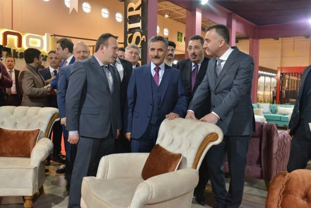 GÖZ KAMAŞTIRAN TASARIMLAR TÜYAP SAMSUN 3. MOBİLYA VE DEKORASYON FUARI’NDA
