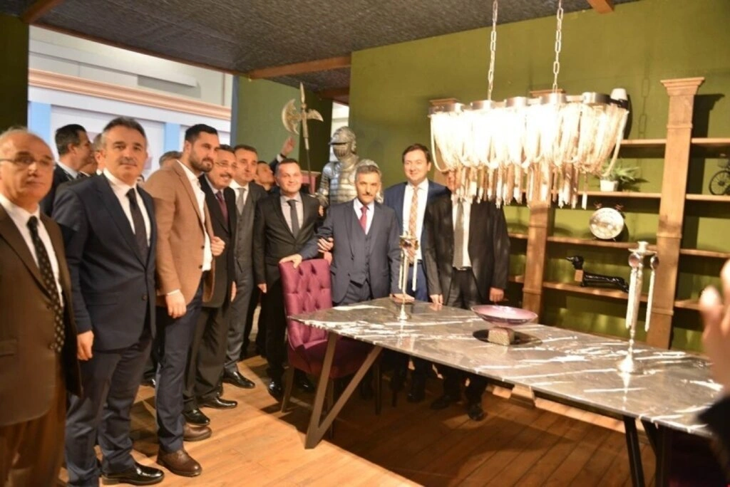 GÖZ KAMAŞTIRAN TASARIMLAR TÜYAP SAMSUN 3. MOBİLYA VE DEKORASYON FUARI’NDA