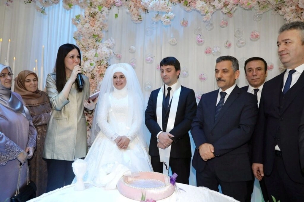 Büşra Tok ve Muhammet Kaya dünyaevine girdi