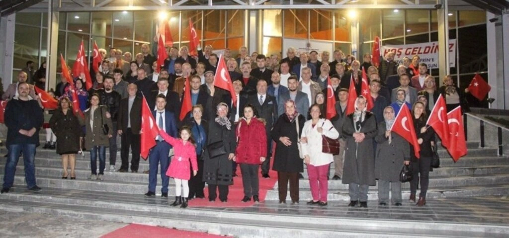 ARTVİN'İN KURTULUŞ YILDÖNÜMÜNDE SAMSUN'DAN AFRİN'E VE ŞEHİTLERE DUA