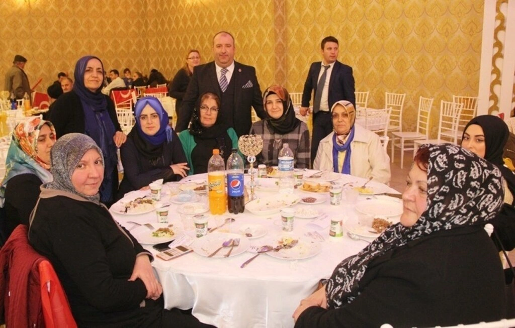 ARTVİN'İN KURTULUŞ YILDÖNÜMÜNDE SAMSUN'DAN AFRİN'E VE ŞEHİTLERE DUA