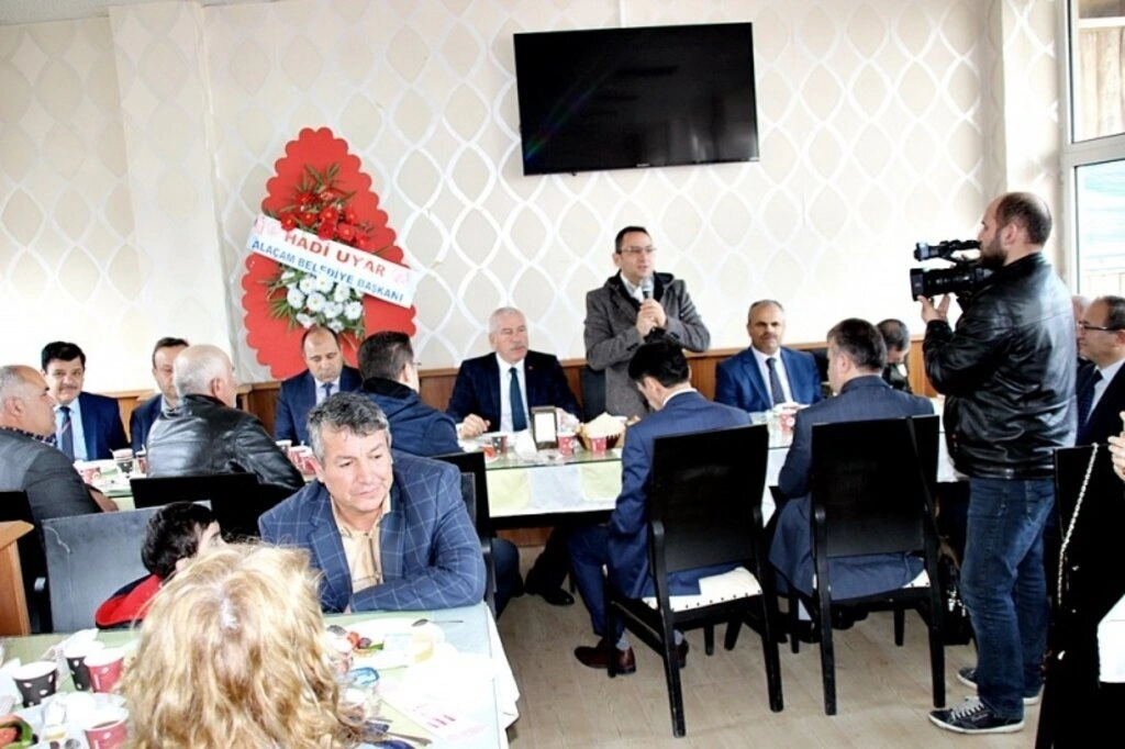 Alaçam'da Engelli ve Hükümlü Girişimcilere Belgeleri Verildi