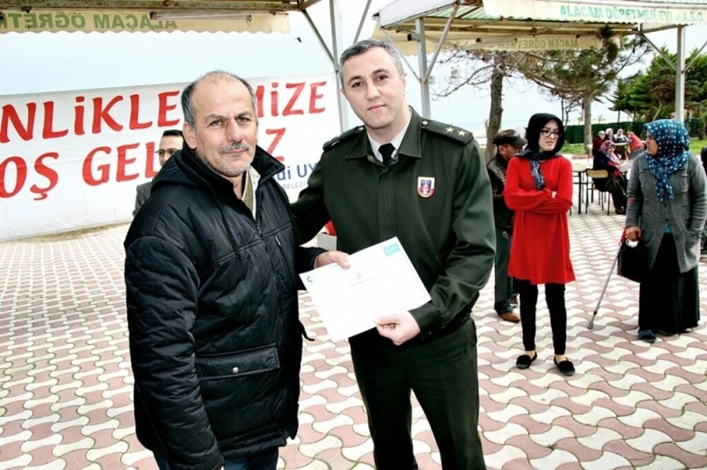 Alaçam'da Engelli ve Hükümlü Girişimcilere Belgeleri Verildi