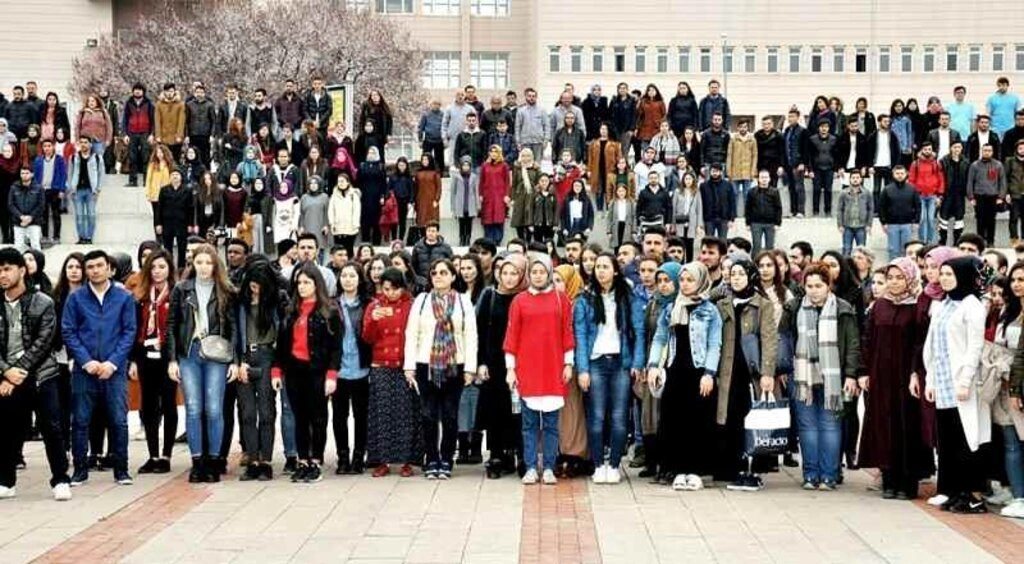 OMÜ Ailesi Nevruz Kutlamasında Coştu