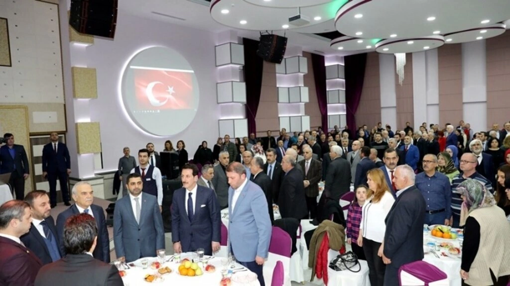 İLKADIM'DA YEREL YÖNETİMLER BULUŞMASI
