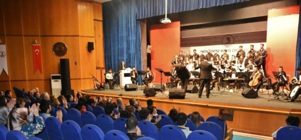 Eğitim Fakültesinden Sanat Müziği Şöleni