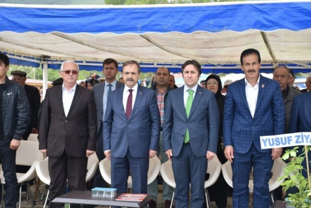 Yakakent'te Geleneksel 4. Hıdırellez Şenlikleri ve Karakucak Güreşleri