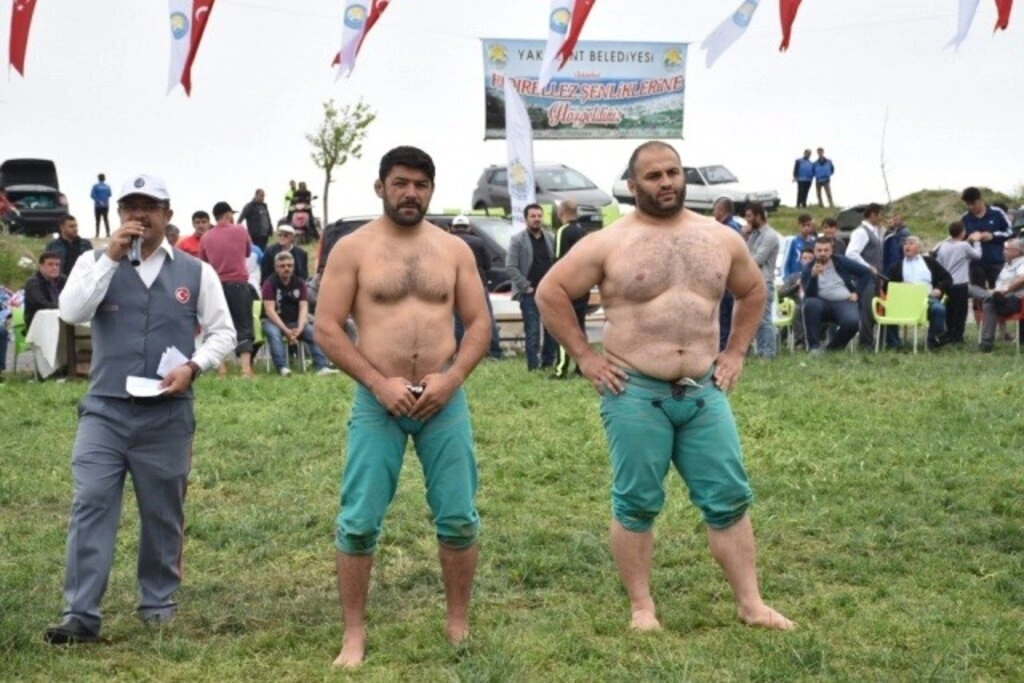 Yakakent'te Geleneksel 4. Hıdırellez Şenlikleri ve Karakucak Güreşleri