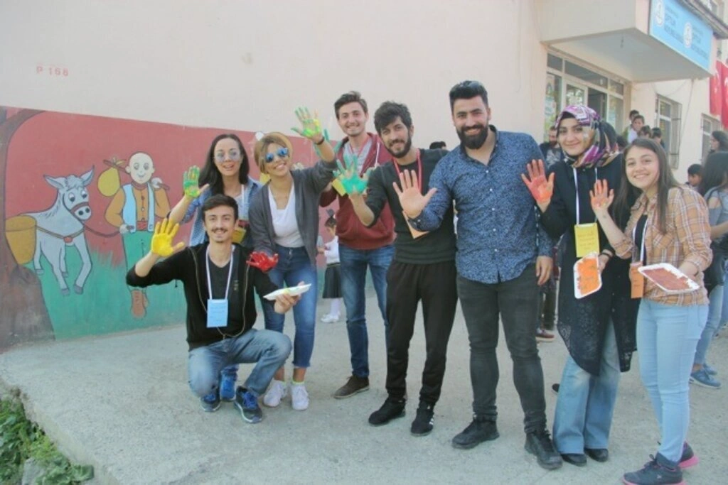 OMÜ Gönüllüleri'nden Bir Projemiz var etkinliği