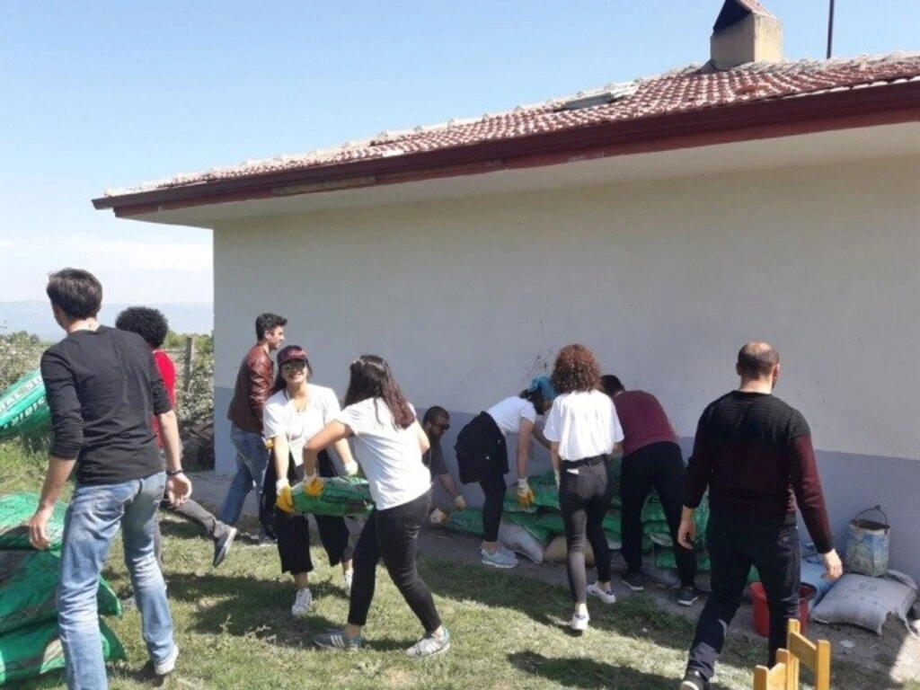 OMÜ Gönüllüleri'nden Bir Projemiz var etkinliği