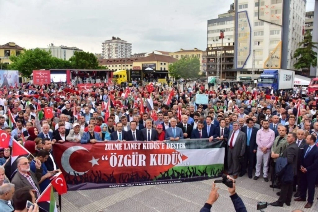Samsun'da Zulme Lanet, Kudüs'e Destek yürüyüşü