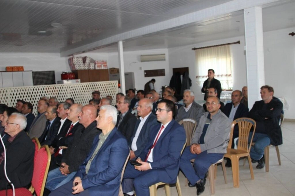 ALAÇAM'DA YEREL KALKINMA STRATEJİ TOPLANTISI YAPILDI