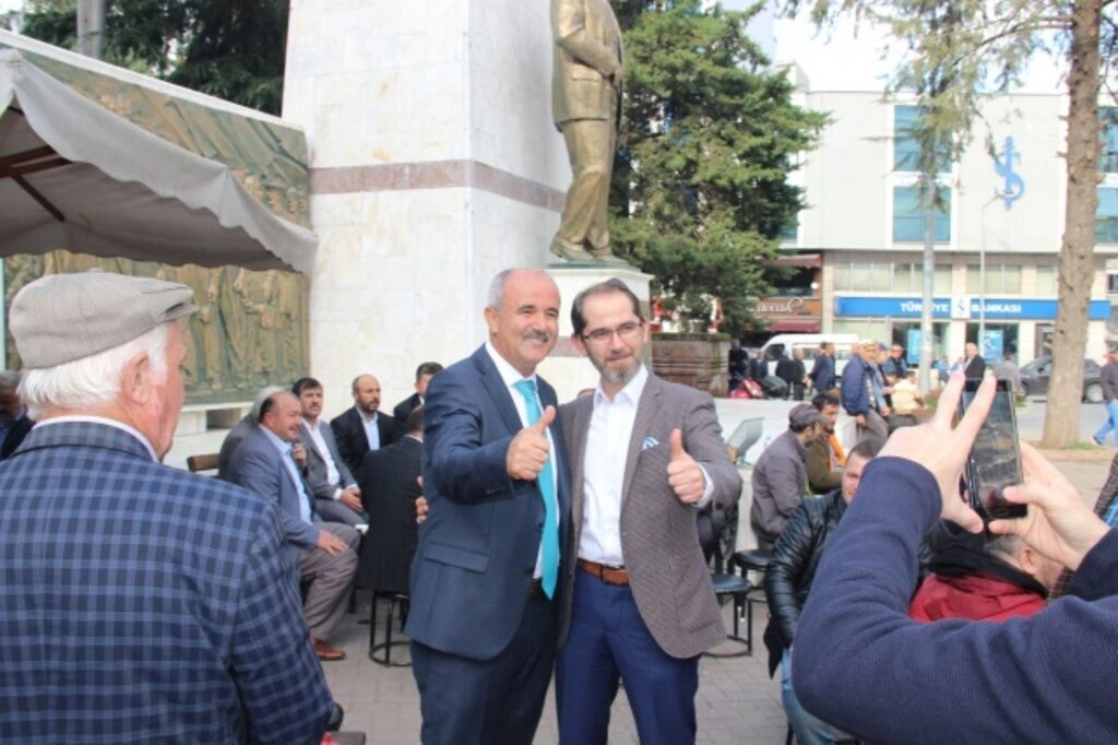Fikret Oy Terme Belediyesi için aday adayı oldu