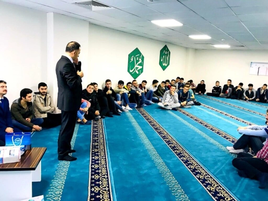 İlkadım'da gençlere Peygamber Efendimizin hayatı anlatıldı