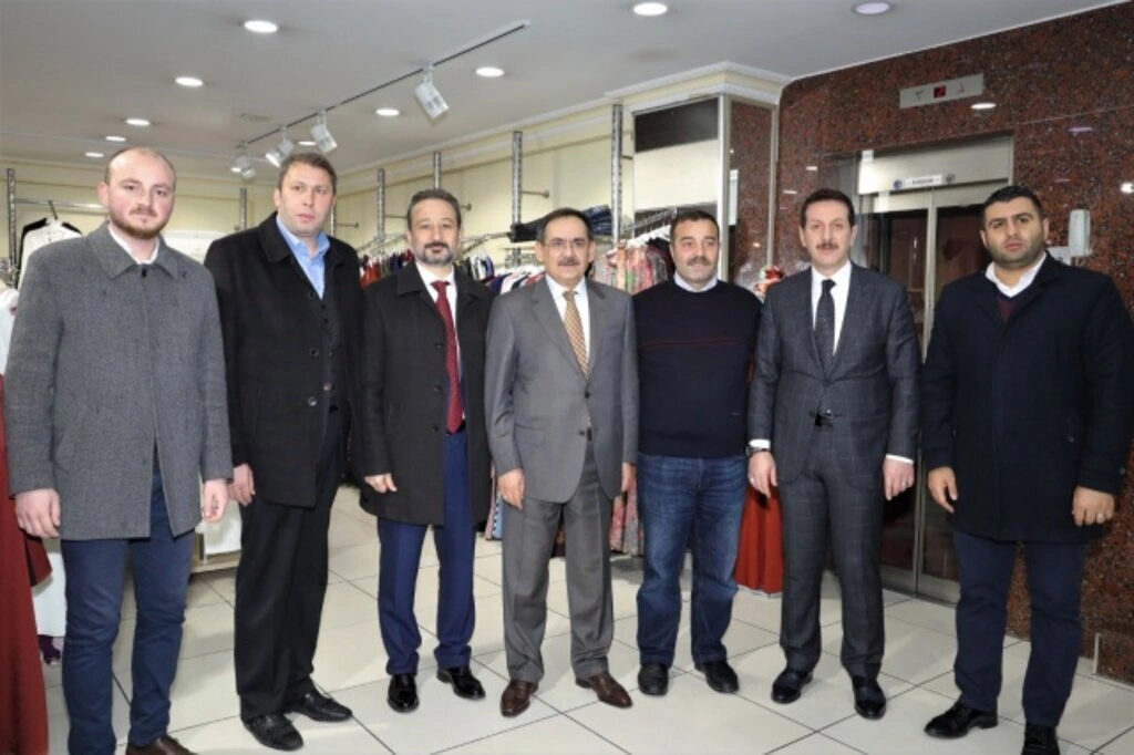 DEMİR VE TOK ESNAFLA BULUŞTU