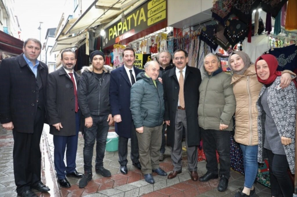 DEMİR VE TOK ESNAFLA BULUŞTU