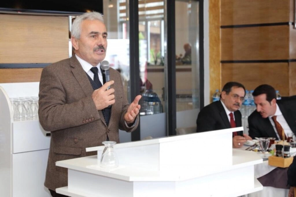 DEMİR VE TOK MUHTARLARLA BULUŞTU