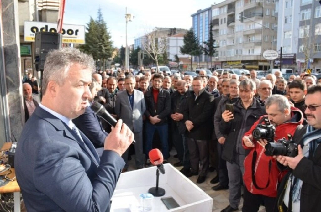 Osman Topaloğlu: Herkesin Oyuna talibim