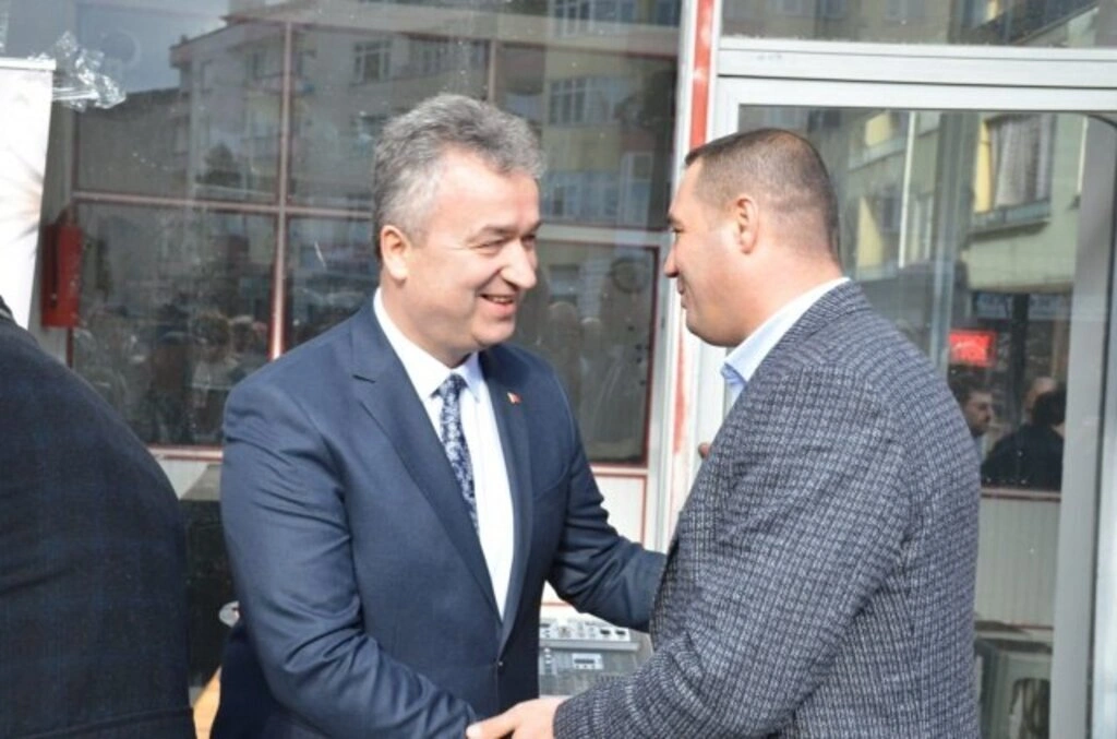 Osman Topaloğlu: Herkesin Oyuna talibim