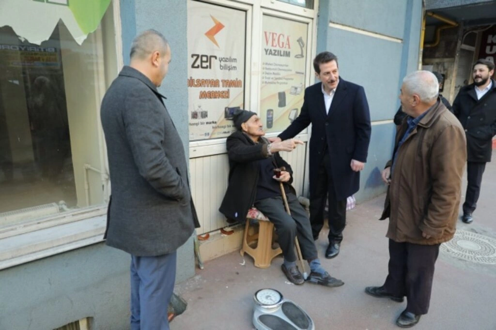 BAŞKAN ERDOĞAN TOK’TAN ESNAFA GÖNÜL ZİYARETİ