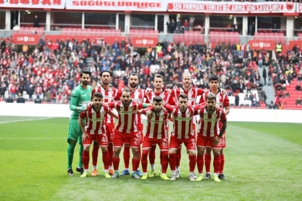 Samsunspor Eyüpspor maç fotoğrafları