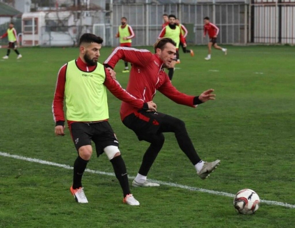 Samsunspor Ankara Demirspor maçı hazırlıklarını sürdürüyor
