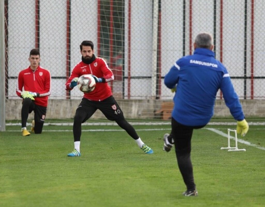 Samsunspor Ankara Demirspor maçı hazırlıklarını sürdürüyor