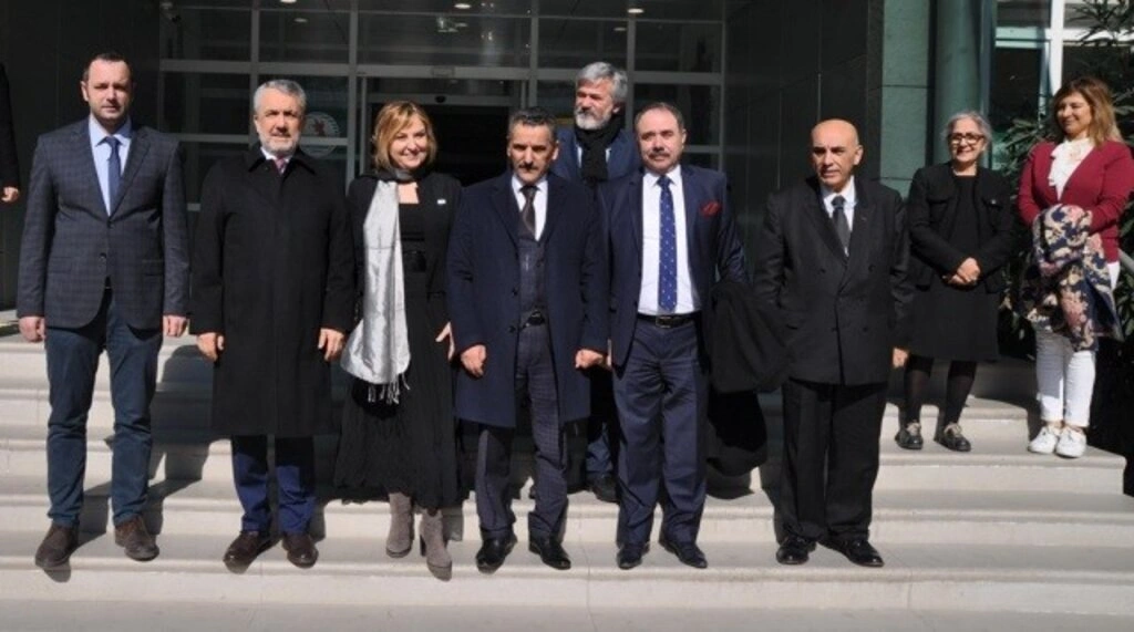 Mimarlık Fakültesi Öğrenci Projeleri Sergisi Açıldı