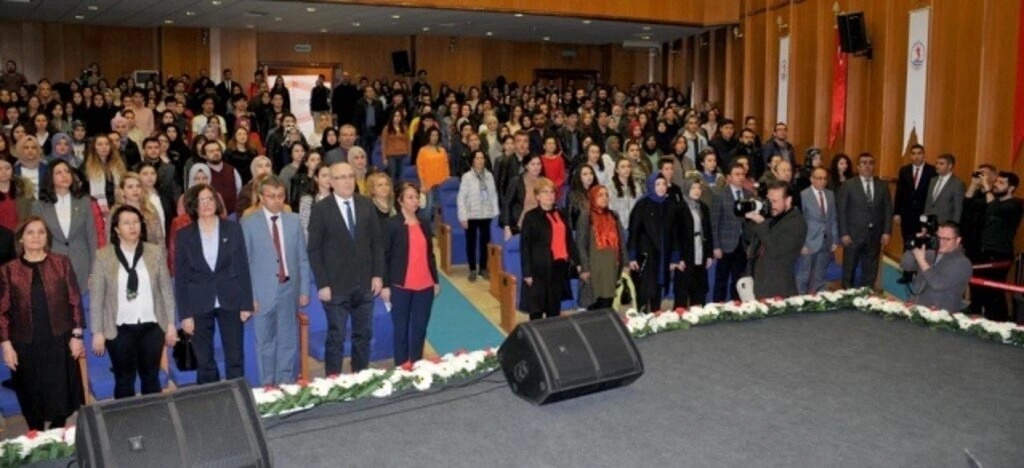 Ondokuz Mayıs Üniversitesi'nde 8 Mart Dünya Kadınlar Günü kutlaması