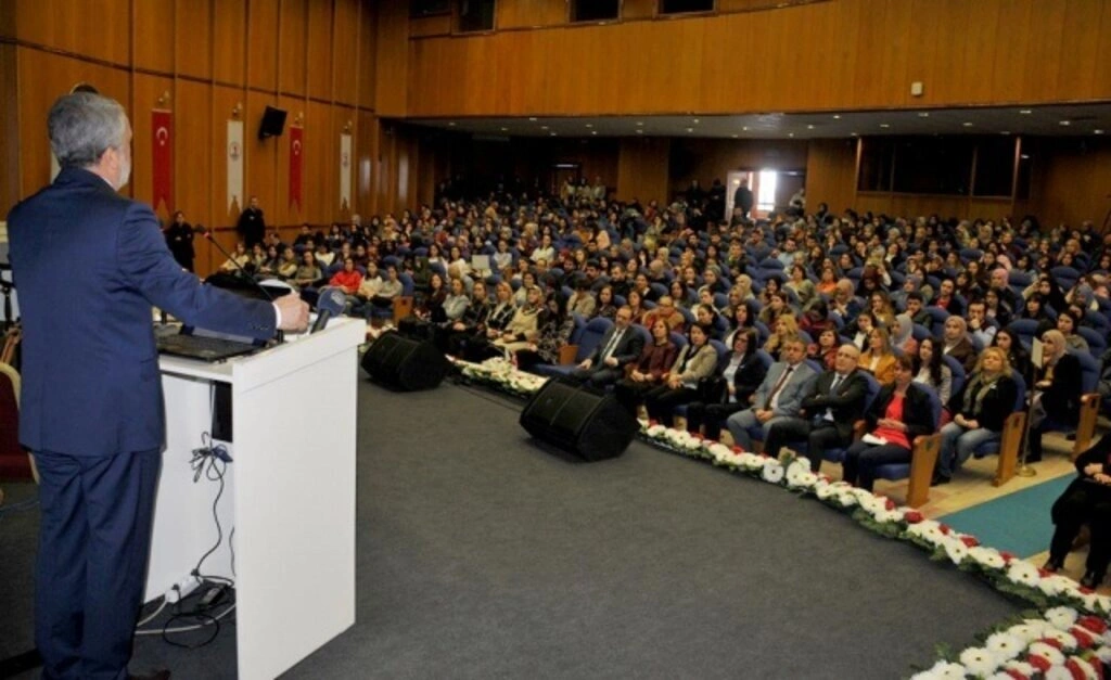 Ondokuz Mayıs Üniversitesi'nde 8 Mart Dünya Kadınlar Günü kutlaması