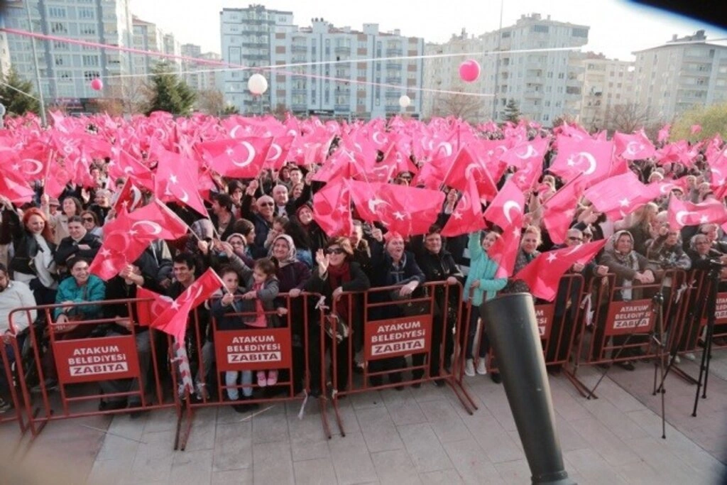 Başkan Deveci'den Atakum’a Bahar Geldi’ konseri