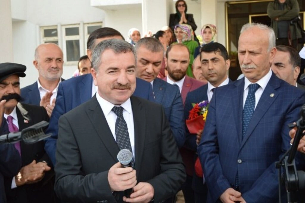 Havza Belediyesi'nde devir teslim töreni