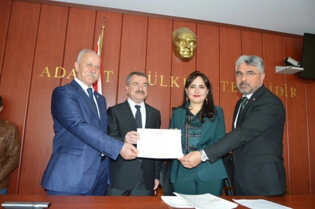Havza Belediyesi'nde devir teslim töreni
