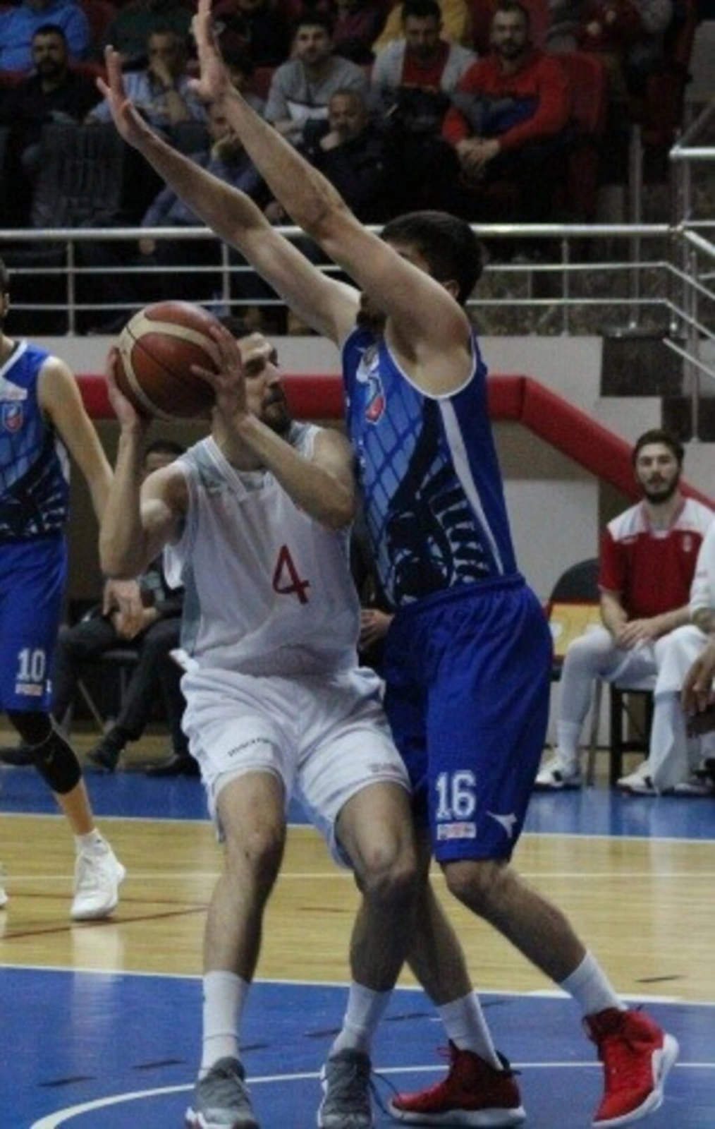 Anakentspor Erzurum'u konuk etti