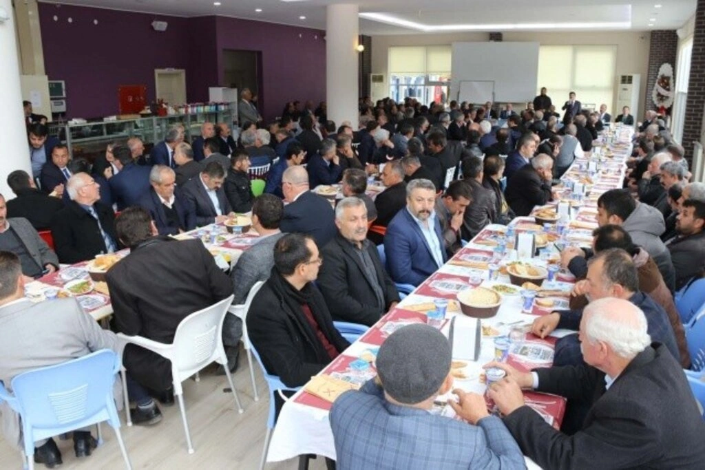 Bafralı Muhtarlar Biraraya Geldi!