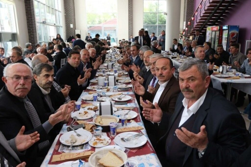 Bafralı Muhtarlar Biraraya Geldi!