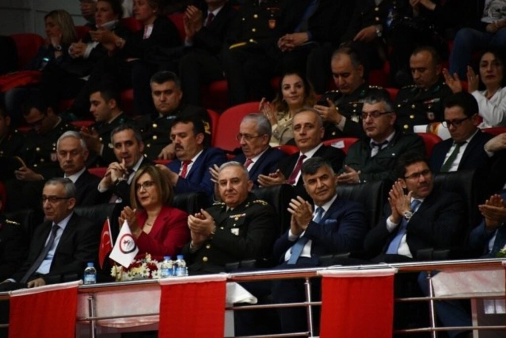 23 Nisan Ulusal Egemenlik ve Çocuk Bayramı Samsun'da Coşkuyla Kutlandı
