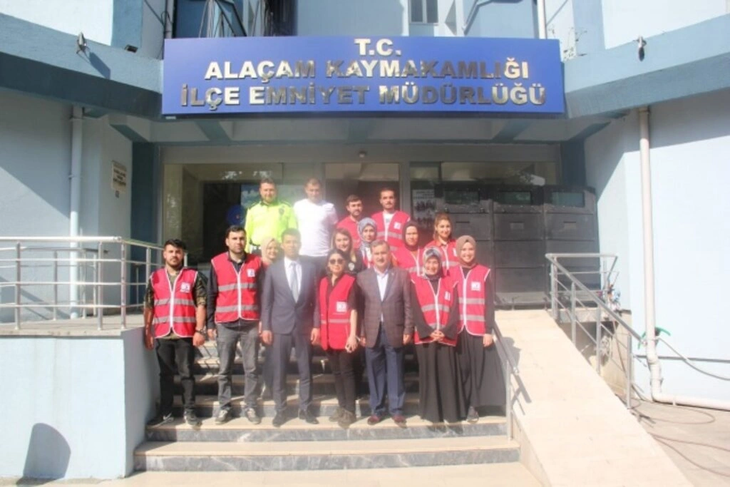 Genç Kızılay Alaçam Temsilciliği'ndan anlamlı etkinlik